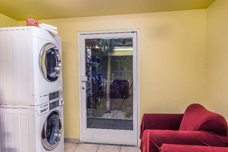 Motel 6 Riviera Beach Fl Esterno foto